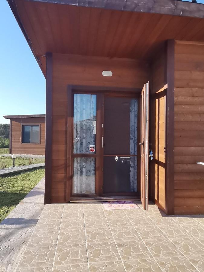 Бунгало Парк Summer Life Hotell Tiulenovo Exteriör bild